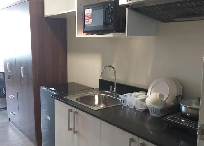Bed & Breakfast Metrostay Legarda 3*